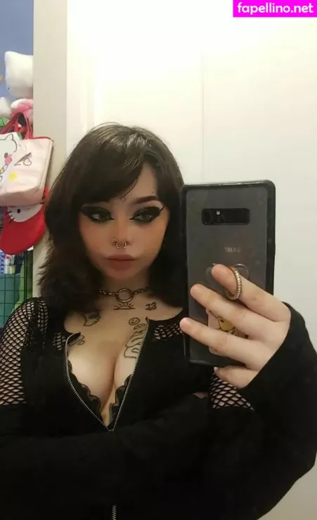 Parasitewaifu OnlyFans Thumbnail #xrDMQkscv8