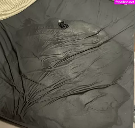 Pareaute OnlyFans Thumbnail #O6ZsNgJQFv