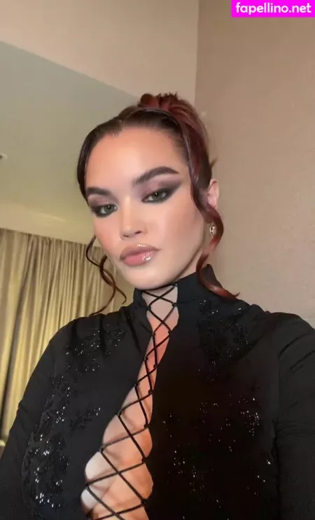 Paris Berelc OnlyFans Thumbnail #NQ5o5NpxJh