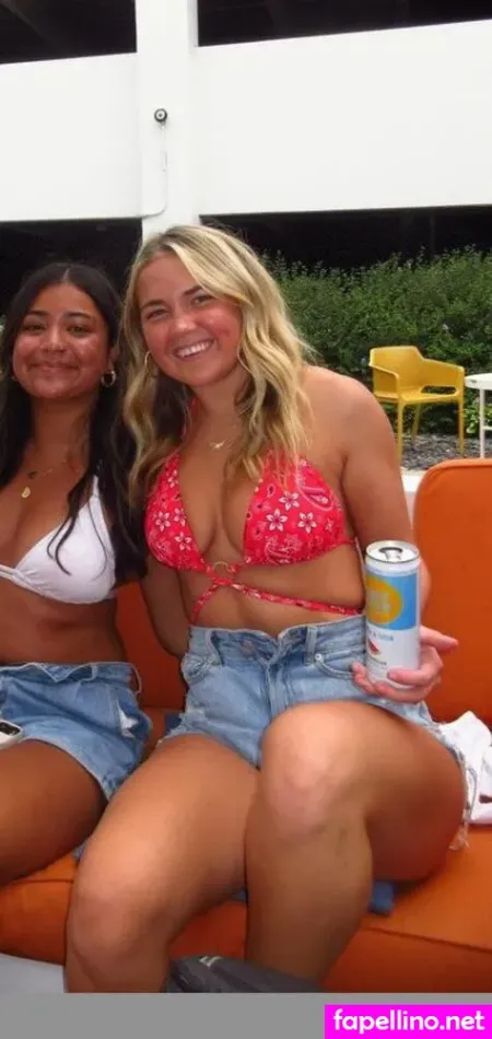 Paris Fietsam OnlyFans Thumbnail #5xHhZMSemQ