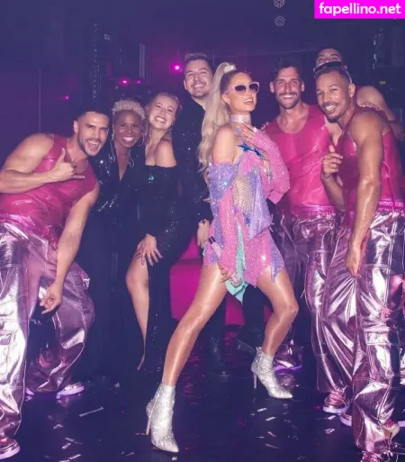 Paris Hilton OnlyFans Thumbnail #1TiuAYBx4M