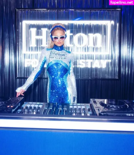 Paris Hilton OnlyFans Thumbnail #2eNvt7RVdU