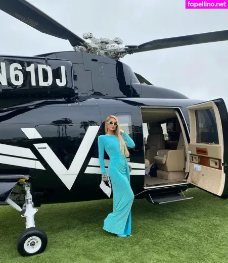 Paris Hilton OnlyFans Thumbnail #7zYh4SL8Z0