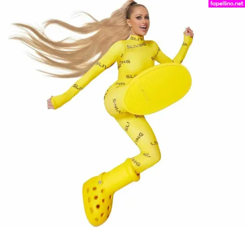 Paris Hilton OnlyFans Thumbnail #Hpm9Cgi4y7