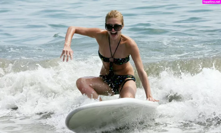 Paris Hilton OnlyFans Thumbnail #JD0WI62luJ