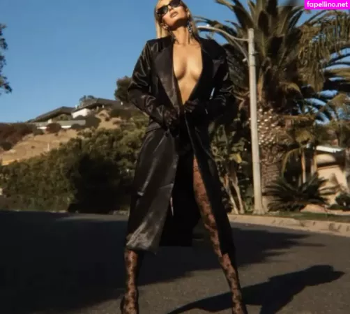 Paris Hilton OnlyFans Thumbnail #UB1HCuYW3U