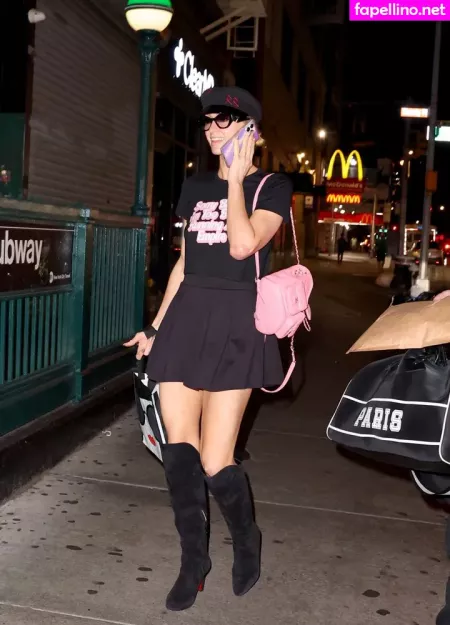 Paris Hilton OnlyFans Thumbnail #WgFTEoWvSf