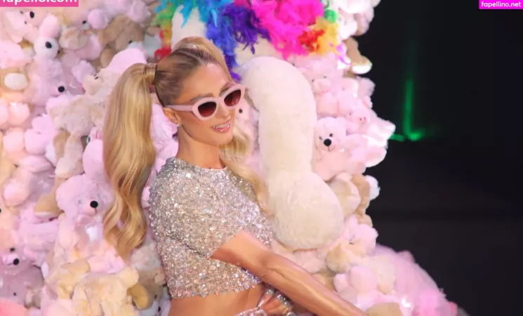 Paris Hilton OnlyFans Thumbnail #ZCdAo1tKTK