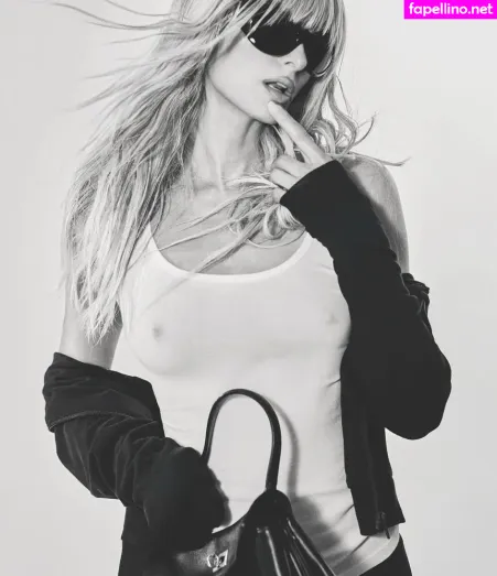 Paris Hilton OnlyFans Thumbnail #biEXPnMm9a