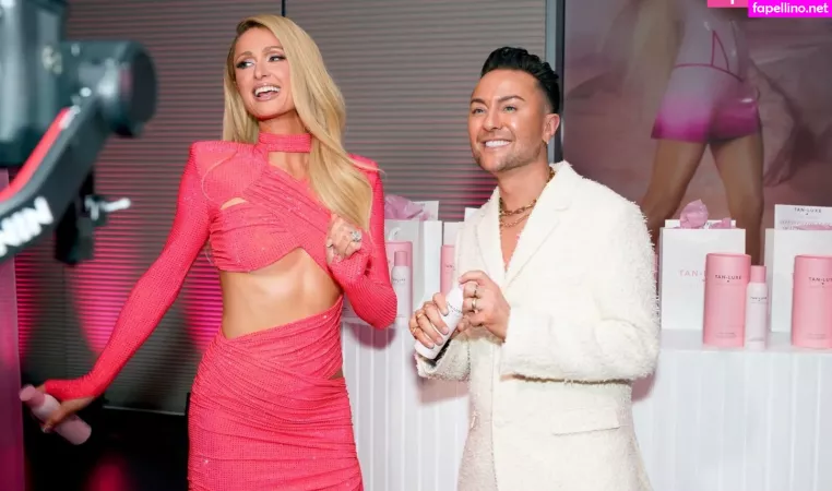 Paris Hilton OnlyFans Thumbnail #wkLPm5PYeA