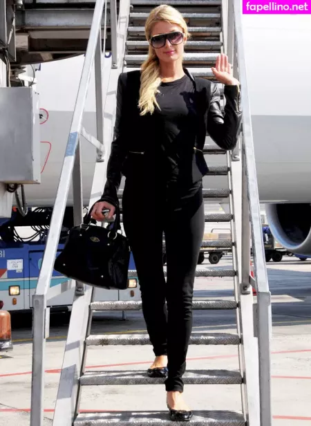 Paris Hilton OnlyFans Thumbnail #yduafBBvxs