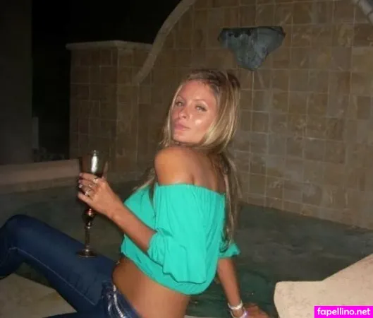 Paris Monroe OnlyFans Thumbnail #FS4ItEwlKg