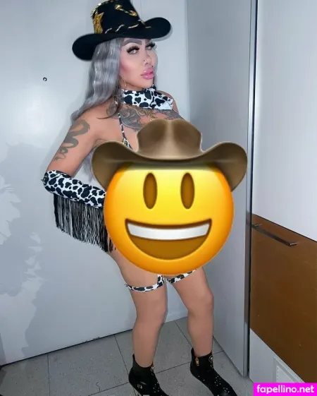 Paris Official OnlyFans Thumbnail #6SniDn1k0R