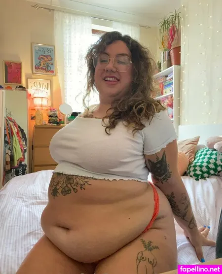 Paris Stilton OnlyFans Thumbnail #ZvmgBUcl1l