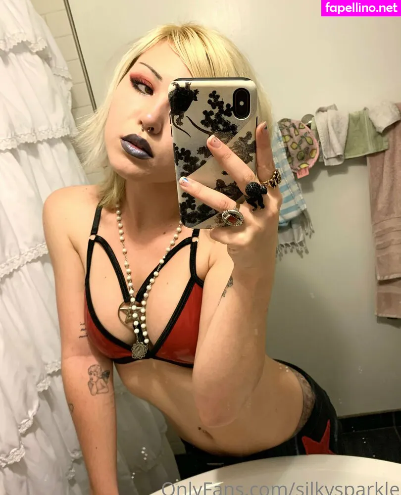 Molly Oeh, ricevinegargirl83, silkysparkle Nude Leaked OnlyFans Photo #9b2z3LFdVy