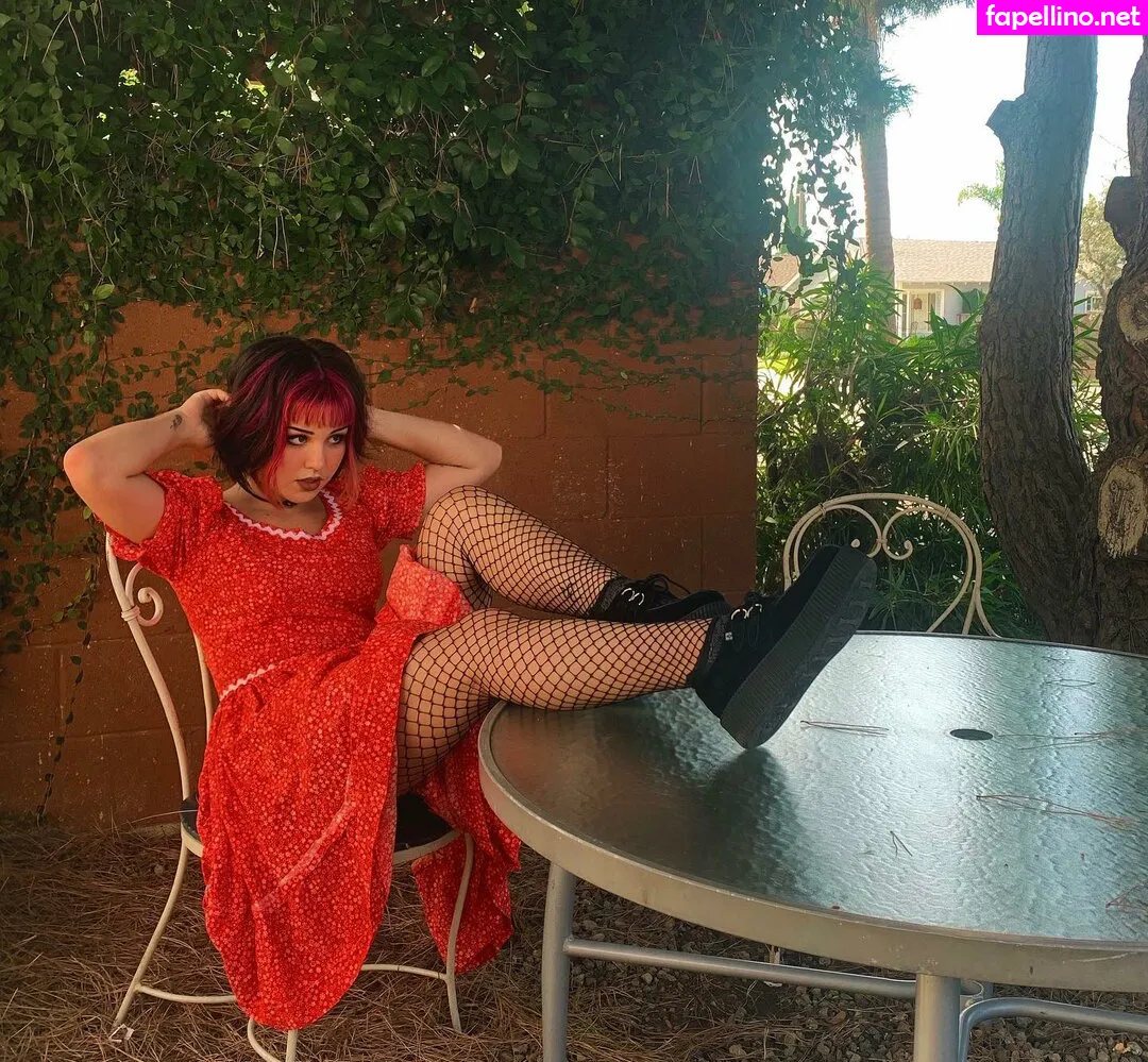 Molly Oeh, ricevinegargirl83, silkysparkle Nude Leaked OnlyFans Photo #Mfm1IKWWgZ