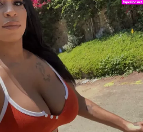 Paris The Muse OnlyFans Thumbnail #Yf0WC2FWER