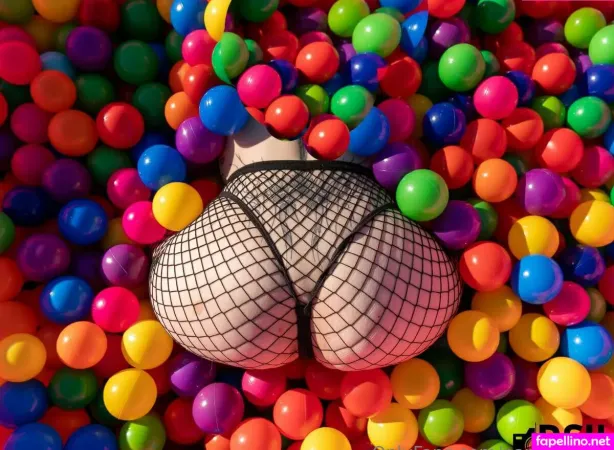 Parisgreenx OnlyFans Thumbnail #5w45Eyd0ep