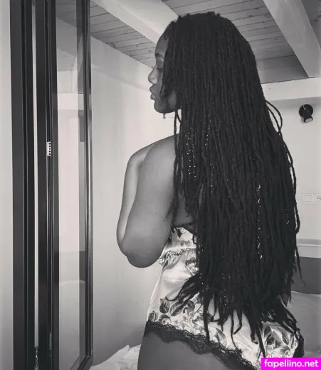 Parislalouvre OnlyFans Thumbnail #AjRqSgaTxC