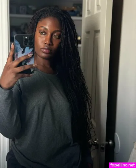 Parislalouvre OnlyFans Thumbnail #QgyGnlEjgD