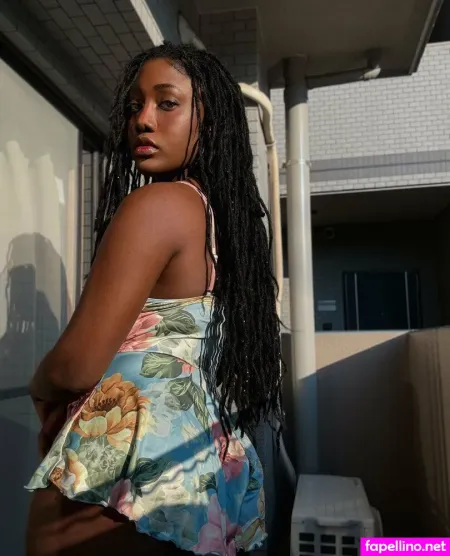 Parislalouvre OnlyFans Thumbnail #ZcDrnMbPmY