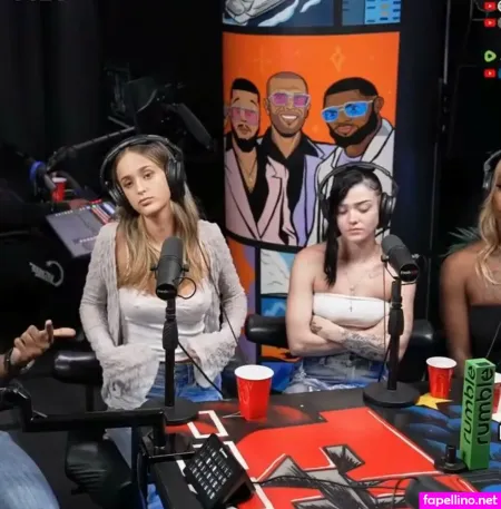 Parislivvy OnlyFans Thumbnail #WN3q0TaFgI