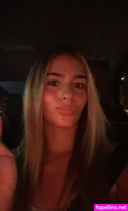 Pariya Carello OnlyFans Thumbnail #2wW95RRW4Z