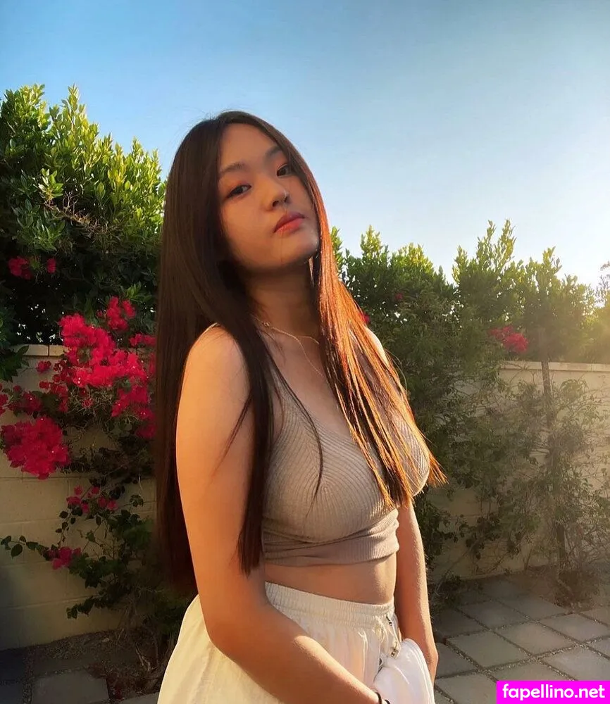 parkhyyejin Nude Leaked OnlyFans Photo #ngzZlRqbTR