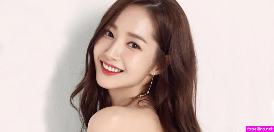 Park Min Young OnlyFans Thumbnail #EvAWPITNad