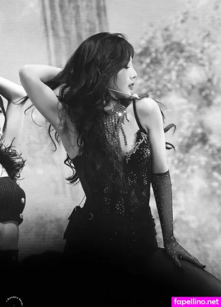 Park Soo Young OnlyFans Thumbnail #2QS372aRq9