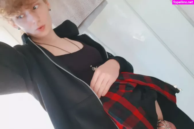 Parkdaleart OnlyFans Thumbnail #SCOZwRfYRI