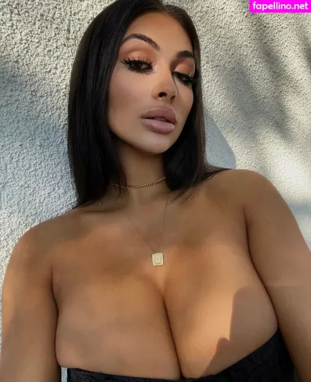 Parker Abbott OnlyFans Thumbnail #Ut6qU9cTe3