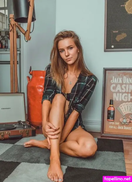 Parker Davis OnlyFans Thumbnail #L4zu5ycsO1