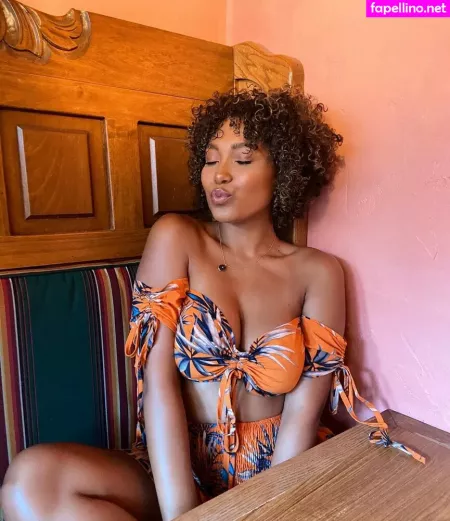 Parker Mckenna Posey OnlyFans Thumbnail #JGKn46CtKg