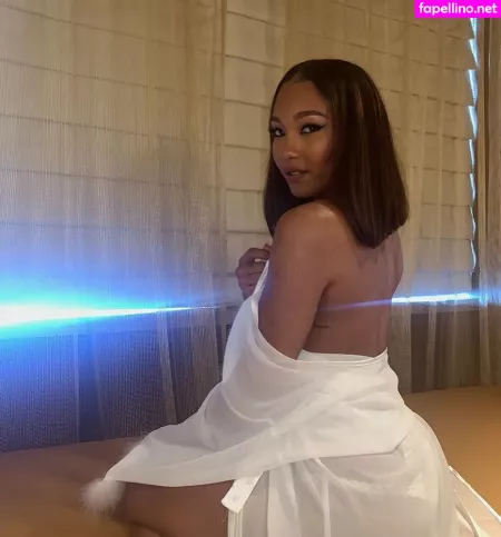 Parker Mckenna Posey OnlyFans Thumbnail #h0Bp7VcTaX