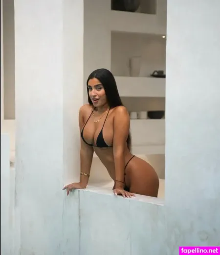 Parmidashahh OnlyFans Thumbnail #ADiBd1NvPs