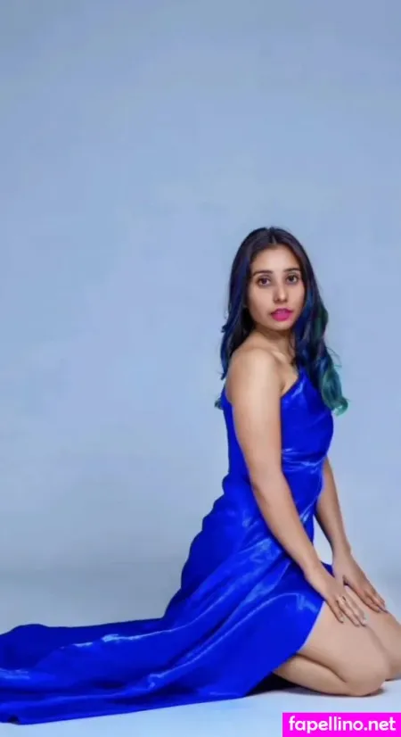 Parul Cutearora OnlyFans Thumbnail #6D8AcF9M6M