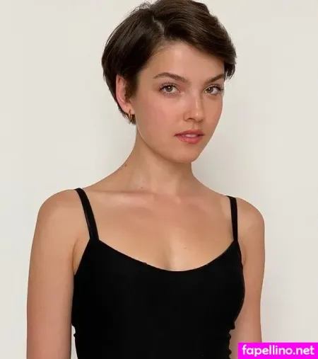 Pascale Widmer OnlyFans Thumbnail #KzfYR60t8B