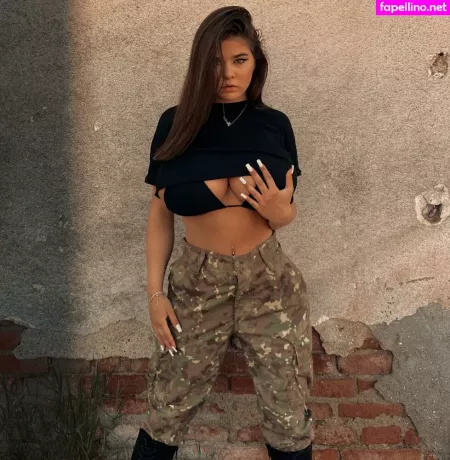 Pasenciuc Karina OnlyFans Thumbnail #LHOZZaAQm8