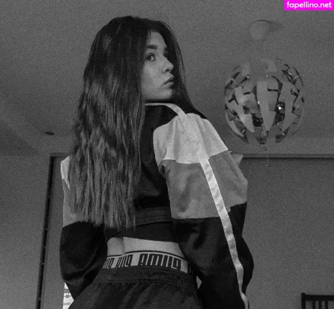 Pasenciuc Karina OnlyFans Thumbnail #bdPyJbIDC1