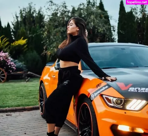 Pasenciuc Karina OnlyFans Thumbnail #eLOYoY9Abj
