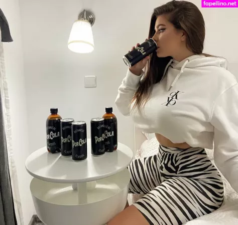 Pasenciuc Karina OnlyFans Thumbnail #n5kjfw2F7g