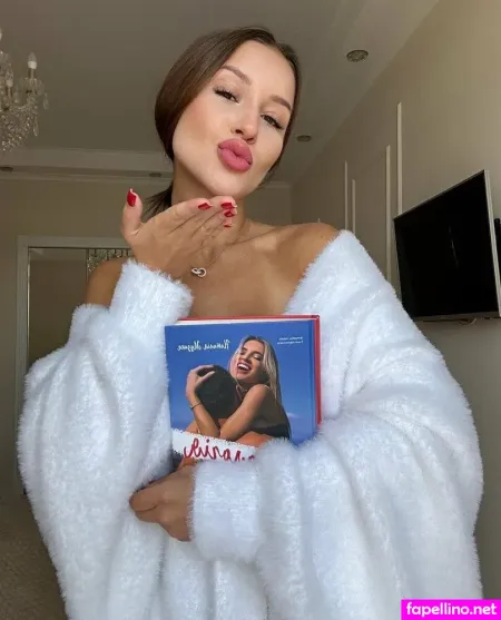 Passion Emily OnlyFans Thumbnail #CLRk0cOs7o