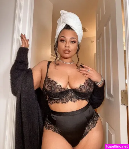 Passion Jonesz OnlyFans Thumbnail #f3RpPhyT7X