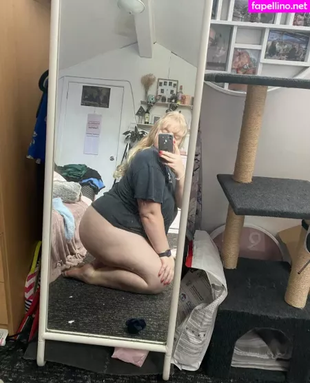 Pastelpeachie OnlyFans Thumbnail #1F1Ae6rmHq