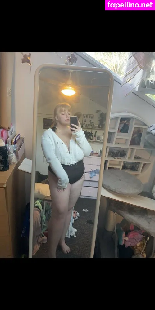 pastelpeachie, pastelpxchie Nude Leaked OnlyFans Photo #AUmYAi6LoX