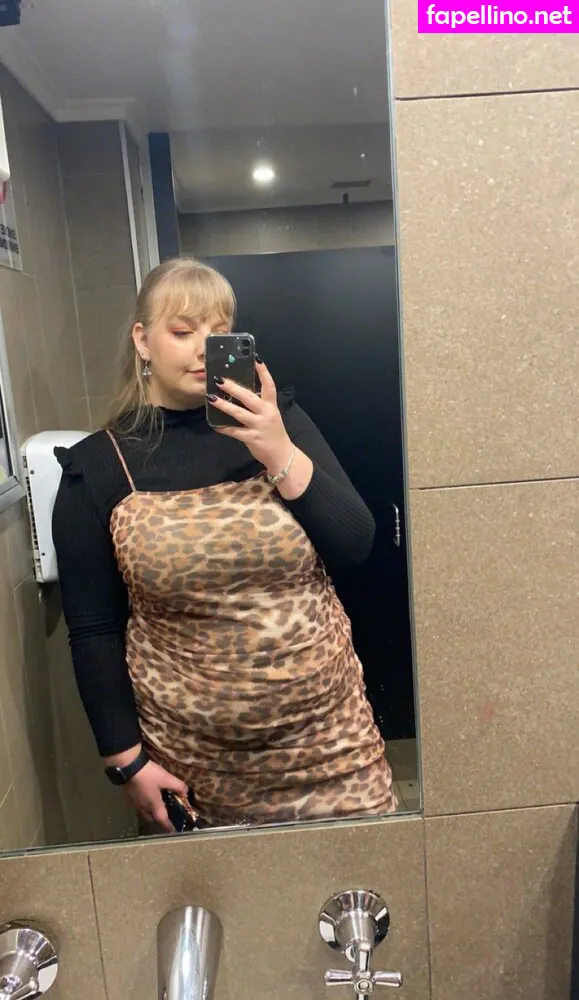 pastelpeachie, pastelpxchie Nude Leaked OnlyFans Photo #IVcB47G6ZS