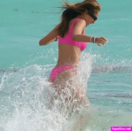 Patricia Contreras OnlyFans Thumbnail #xtdDUZ8R1A