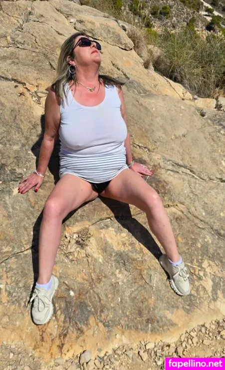 Patrihotwife OnlyFans Thumbnail #3caYdVmtcf