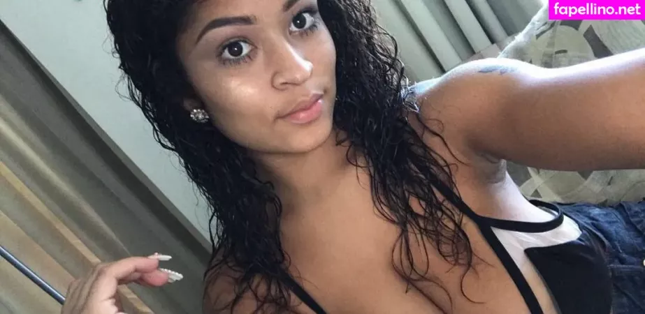 Patrise Kaitlyn OnlyFans Thumbnail #PLqq2HcSVM
